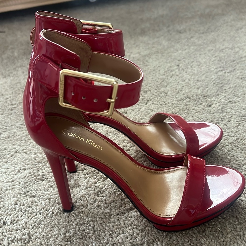 Beautiful and sexy red Calvin Klein hills!!! Used like 3 times for short events.